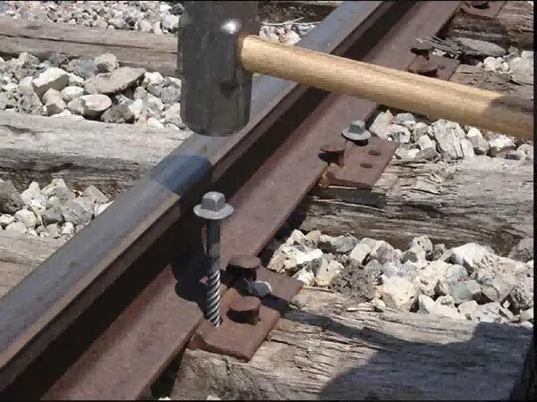 Rail Sleeper Coach Screw Spike